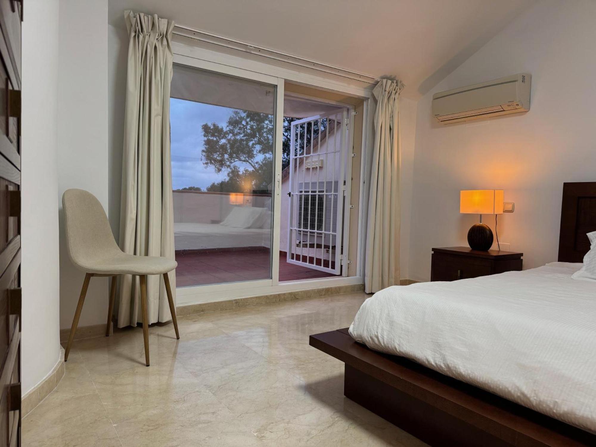 Piso-Lechuza Elviria Marbella 2 Apartment Exterior photo